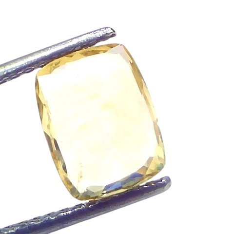 3.30 Ct IGI Certified Unheated Untreated Natural Ceylon Yellow Sapphire 3.30 Ct IGI Certified Unheated Untreated Natural Ceylon Yellow Sapphire