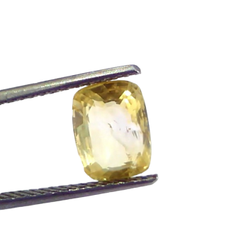 3.50 Ct IGI Certified Unheated Untreated Natural Ceylon Yellow Sapphire 3.50 Ct IGI Certified Unheated Untreated Natural Ceylon Yellow Sapphire
