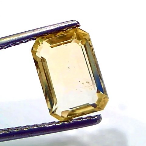 3.54 Ct IGI Certified Unheated Untreated Natural Ceylon Yellow Sapphire AAA