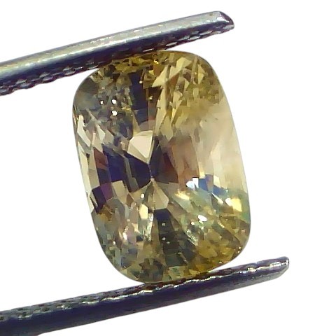5.02 Ct IGI Certified Unheated Untreated Natural Ceylon Yellow Sapphire 5.02 Ct IGI Certified Unheated Untreated Natural Ceylon Yellow Sapphire