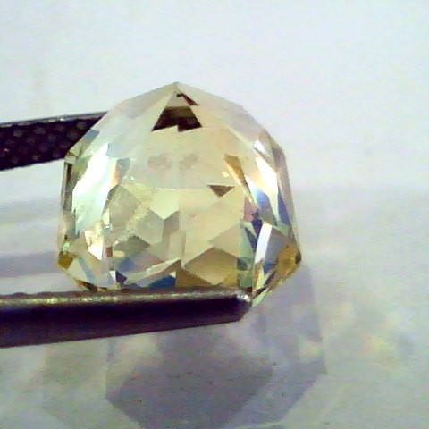 7.96 Ct IGI Certified Unheated Natural Ceylon Yellow Sapphire Gems